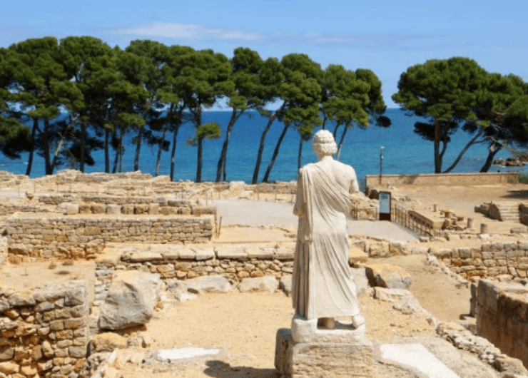 Castañada en el Alt Empordà visita a las ruïnes de Empúries
