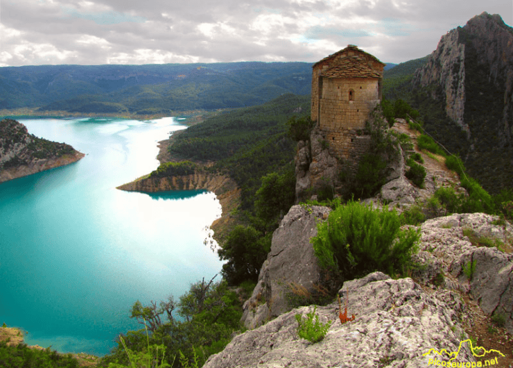 Ruta pobles medievals- Corçà-Monells-Crüilles