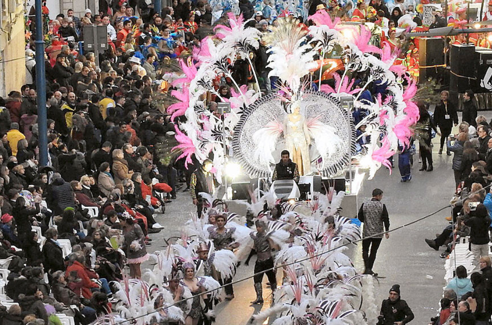 Gran Carnaval de Vinaròs Aparthotel Acualandia 4 4